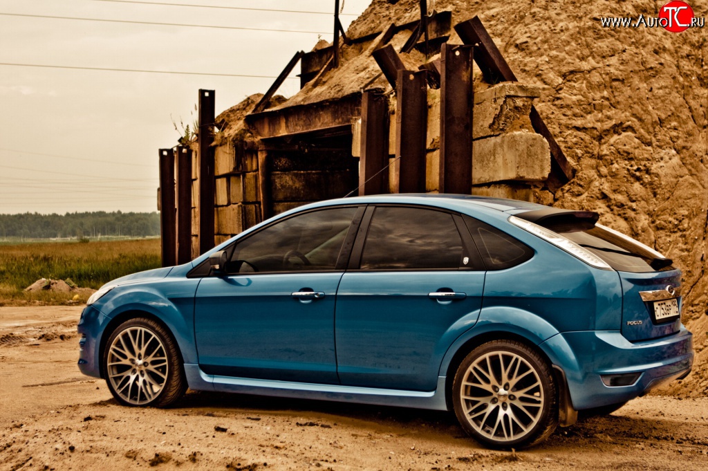 6 999 р. Пороги накладки ST  Ford Focus  2 (2004-2011)  седан дорестайлинг, хэтчбэк 5 дв. дорестайлинг, седан рестайлинг, хэтчбэк 5 дв. рестайлинг (Неокрашенные)  с доставкой в г. Таганрог