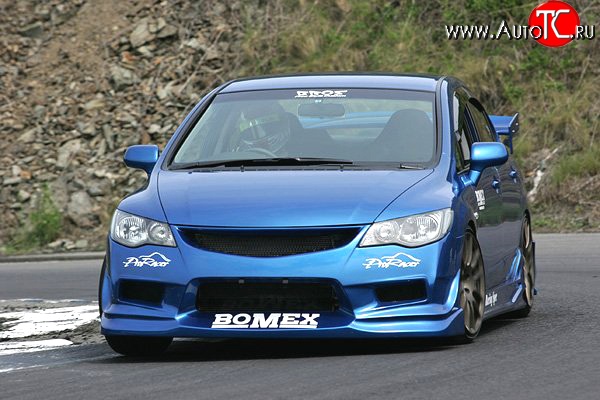 9 499 р. Передний бампер Bomex Style Honda Civic FD седан дорестайлинг (2005-2008) (Неокрашенный)  с доставкой в г. Таганрог