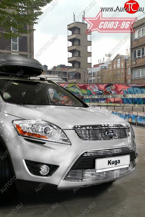 5 579 р. Декоративная вставка воздухозаборника в бампер Souz-96 Ford Kuga 1 (2008-2013)  с доставкой в г. Таганрог