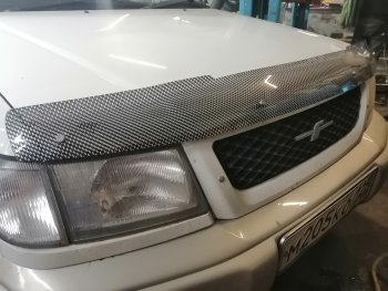 2 399 р. Дефлектор капота CA-Plastiс  Subaru Forester  SF (1997-2000) дорестайлинг (Шелкография карбон-серебро)  с доставкой в г. Таганрог. Увеличить фотографию 2