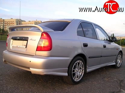 2 899 р. Козырёк на заднее стекло Street Hyundai Accent седан ТагАЗ (2001-2012) (Неокрашенный)  с доставкой в г. Таганрог