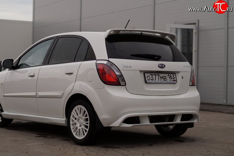 5 899 р. Накладка заднего бампера Vita Dm  KIA Rio ( 2 JB,  4 FB) (2005-2024) дорестайлинг, хэтчбэк 5 дв., рестайлинг, хэтчбэк 5 дв., рестайлинг седан (Неокрашенная)  с доставкой в г. Таганрог