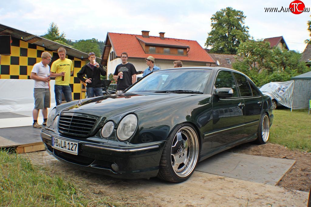 12 599 р. Передний бампер AMG Mercedes-Benz E-Class W210 дорестайлинг седан (1996-1999) (Неокрашенный)  с доставкой в г. Таганрог