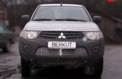 5 399 р. Декоративная вставка воздухозаборника Berkut  Mitsubishi L200  4 (2006-2014)  дорестайлинг  с доставкой в г. Таганрог. Увеличить фотографию 1