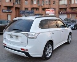 4 799 р. Боковые накладки на задний бампер BROOMER Design  Mitsubishi Outlander  GF (2012-2014) дорестайлинг (Неокрашенная)  с доставкой в г. Таганрог. Увеличить фотографию 2