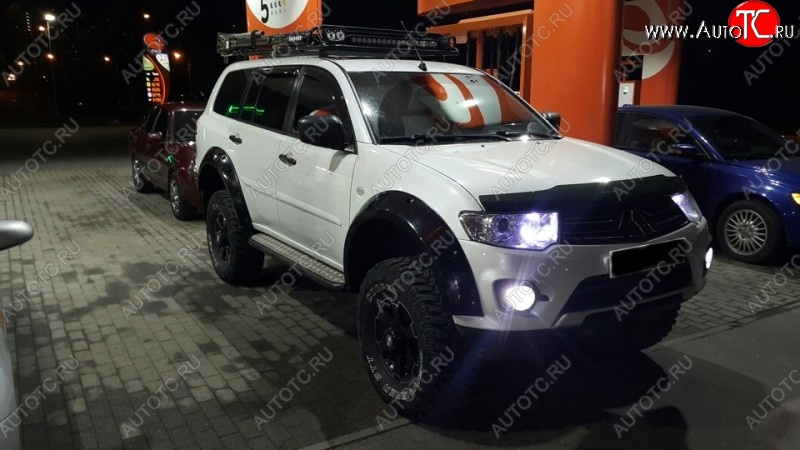 15 349 р. Накладки на колёсные арки BUSHWACKER Mitsubishi Pajero Sport PB дорестайлинг (2008-2013) (Неокрашенные)  с доставкой в г. Таганрог