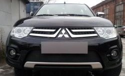 Сетка на бампер (рестайлинг) Russtal (черная) Mitsubishi (Митсубиси) Pajero Sport (Паджеро)  PB (2013-2017) PB рестайлинг