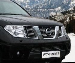 Декоративные вставки решетки радиатора Novline Nissan Navara 2 D40 дорестайлинг (2004-2010)