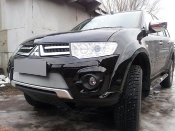 3 589 р. Защитная сетка в бампер (низ, ячейка 3х7 мм) Alfeco Стандарт  Mitsubishi L200  4 - Pajero Sport  PB (Хром)  с доставкой в г. Таганрог. Увеличить фотографию 4