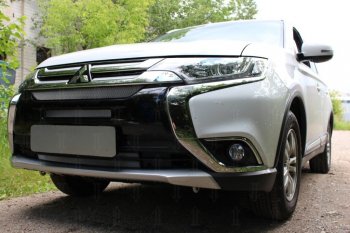 7 249 р. Защитная сетка в бампер (4 части, ячейка 3х7 мм) Alfeco Стандарт Mitsubishi Outlander GF 2-ой рестайлинг (2015-2018) (Хром)  с доставкой в г. Таганрог. Увеличить фотографию 2