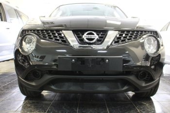 3 779 р. Защитная сетка в бампер (низ, ячейка 3х7 мм) Стрелка11 Стандарт  Nissan Juke  1 YF15 (2014-2020) рестайлинг (Чёрная)  с доставкой в г. Таганрог. Увеличить фотографию 1