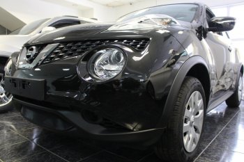 3 779 р. Защитная сетка в бампер (низ, ячейка 3х7 мм) Стрелка11 Стандарт  Nissan Juke  1 YF15 (2014-2020) рестайлинг (Чёрная)  с доставкой в г. Таганрог. Увеличить фотографию 3