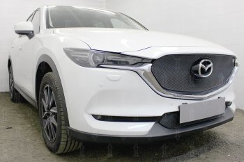 6 299 р. Защитная сетка в бампер (верх, 3D, ячейка 4х10 мм) Alfeco Премиум Mazda CX-5 KF (2016-2025) (Чёрная)  с доставкой в г. Таганрог. Увеличить фотографию 2