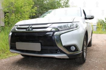 10 399 р. Защитная сетка в бампер (3 части, ячейка 4х10 мм) Alfeco Премиум Mitsubishi Outlander GF 2-ой рестайлинг (2015-2018) (Чёрная)  с доставкой в г. Таганрог. Увеличить фотографию 2