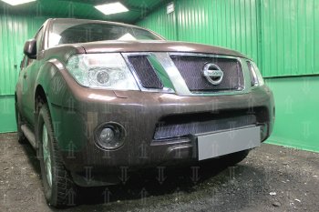 4 799 р. Защитная сетка в бампер (низ, ячейка 4х10 мм) Стрелка11 Премиум Nissan Pathfinder R51 рестайлинг (2009-2014) (Чёрная)  с доставкой в г. Таганрог. Увеличить фотографию 3