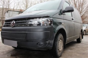 4 199 р. Защитная сетка в бампер (низ, ячейка 4х10 мм) Стрелка11 Премиум Volkswagen Transporter T5 рестайлинг (2009-2015) (Чёрная)  с доставкой в г. Таганрог. Увеличить фотографию 3