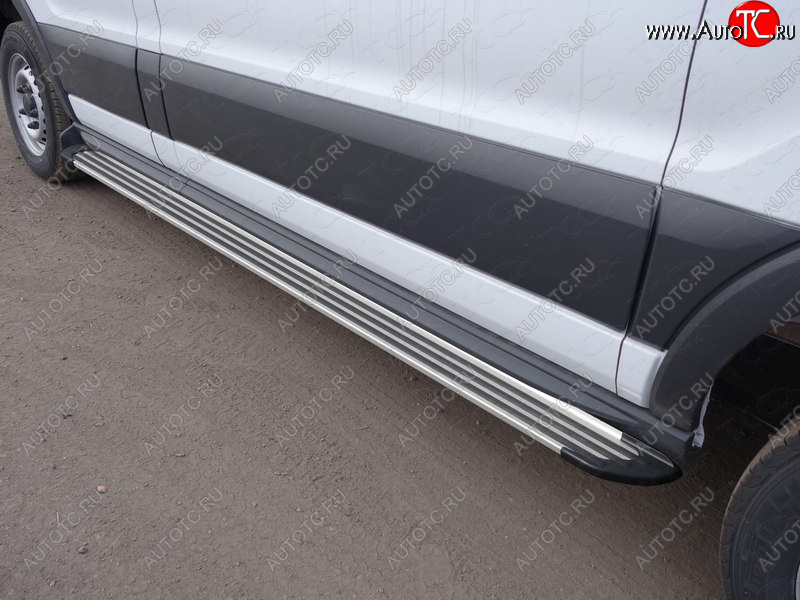 14 849 р. Порог правый алюминиевый Slim Line Silver, ТСС Тюнинг  Ford Transit Connect (2013-2018) (Slim Line Silver)  с доставкой в г. Таганрог