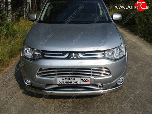 4 649 р. Нижняя декоративная вставка в бампер ТСС Тюнинг  Mitsubishi Outlander  GF (2012-2014) дорестайлинг (d 12 мм)  с доставкой в г. Таганрог