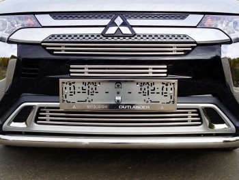 9 349 р. Нижняя декоративная вставка в бампер ТСС Тюнинг  Mitsubishi Outlander  GF (2018-2022) 3-ий рестайлинг (d 12 мм)  с доставкой в г. Таганрог. Увеличить фотографию 1