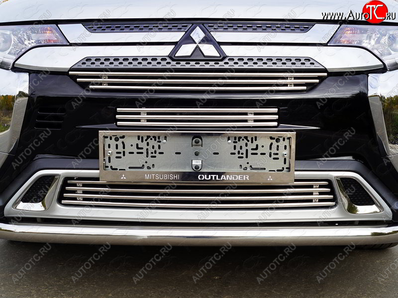 9 349 р. Нижняя декоративная вставка в бампер ТСС Тюнинг  Mitsubishi Outlander  GF (2018-2022) 3-ий рестайлинг (d 12 мм)  с доставкой в г. Таганрог