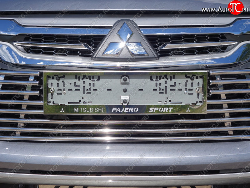 6 449 р. Рамка гос. номера ТСС Тюнинг  Mitsubishi Pajero Sport  QE (2015-2021) дорестайлинг (нержавейка)  с доставкой в г. Таганрог