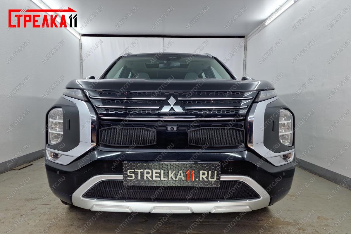 7 249 р. Защита радиатора (3 части) Стрелка11 Стандарт  Mitsubishi Outlander  GF (2018-2022) 3-ий рестайлинг (хром)  с доставкой в г. Таганрог