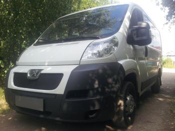 2 689 р. Защита радиатора (середина) Стрелка11 Стандарт  Peugeot Boxer  250 (2006-2014) (черная)  с доставкой в г. Таганрог. Увеличить фотографию 2