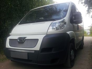 2 799 р. Защита радиатора (середина) Стрелка11 Стандарт  Peugeot Boxer  250 (2006-2014) (хром)  с доставкой в г. Таганрог. Увеличить фотографию 2