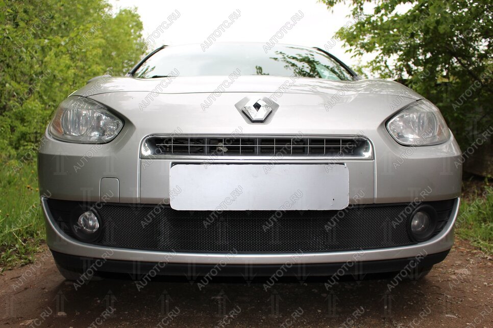 2 399 р. Защита радиатора (верх) Стрелка11 Стандарт  Renault Fluence (2010-2012) дорестайлинг (черная)  с доставкой в г. Таганрог