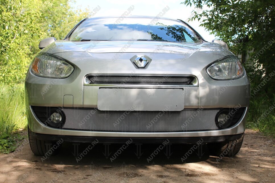 2 559 р. Защита радиатора (верх) Стрелка11 Стандарт    Renault Fluence (2010-2012) дорестайлинг (хром)  с доставкой в г. Таганрог