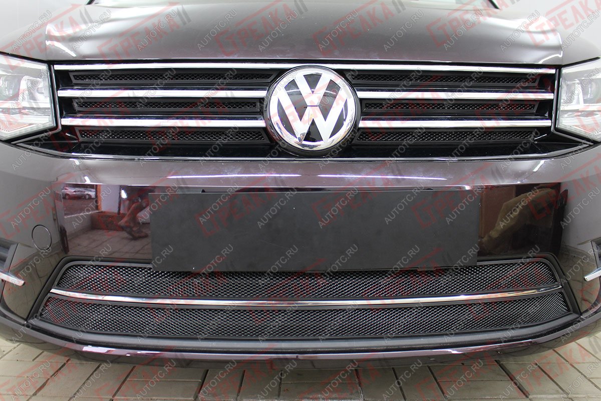 4 949 р. Защита радиатора (верх 6 частей) Стрелка11 Стандарт  Volkswagen Caddy  2K (2015-2020) рестайлинг (черная)  с доставкой в г. Таганрог