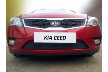 799 р. Зимняя заглушка решетки радиатора Стрелка11  KIA Ceed  1 ED (2010-2012) рестайлинг универсал, рестайлинг, хэтчбэк 5 дв. (черная)  с доставкой в г. Таганрог. Увеличить фотографию 2