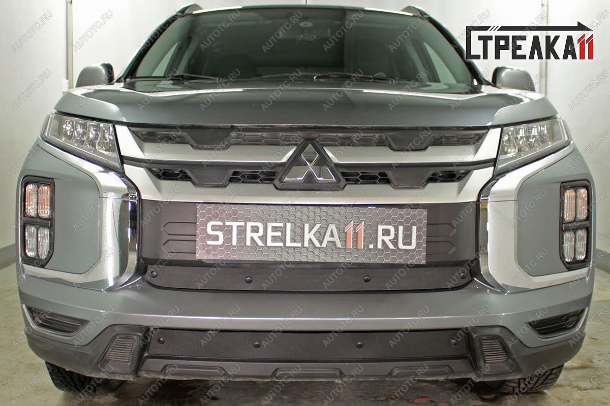 799 р. Зимняя заглушка решетки радиатора (середина) Стрелка11 Mitsubishi ASX 3-ий рестайлинг (2019-2024) (черная)  с доставкой в г. Таганрог