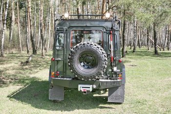 29 999 р. Бампер задний силовой РИФ Land Rover Defender 110 1 L316 рестайлинг 5дв. (2007-2016) (Под лебёдку)  с доставкой в г. Таганрог. Увеличить фотографию 2