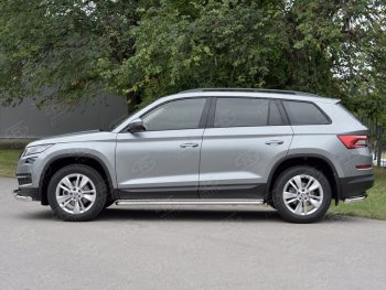 Пороги труба d42 с листом (Лист алюм, проф. нерж) (v1) SLITKOFF Skoda Kodiaq NU7 дорестайлинг (2017-2021)