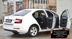 2 299 р. Накладки на порожки автомобиля RA  Skoda Octavia  A7 (2012-2020) дорестайлинг лифтбэк, дорестайлинг универсал, рестайлинг лифтбэк, рестайлинг универсал (Комплект (4 шт.))  с доставкой в г. Таганрог. Увеличить фотографию 3