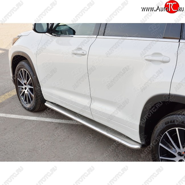 38 699 р. Широкая защита порогов с трубой диаметром 42 мм SLITKOFF v3  Toyota Highlander  XU50 (2013-2017) дорестайлинг  с доставкой в г. Таганрог