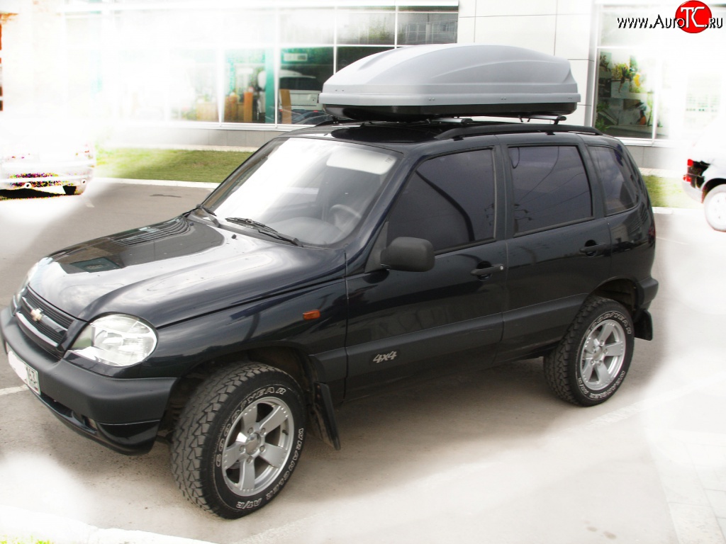 3 299 р. Рейлинги Лидер-премиум на автомобиль Chevrolet Niva 2123 дорестайлинг (2002-2008) (Цвет: чёрный)  с доставкой в г. Таганрог