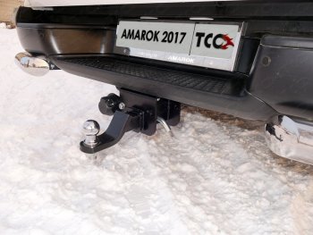 11 649 р. Фаркоп (тягово-сцепное устройство) TCC  Volkswagen Amarok (2009-2022) дорестайлинг, рестайлинг (Оцинкованный, шар E - оцинкованный)  с доставкой в г. Таганрог. Увеличить фотографию 1