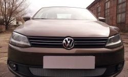 1 539 р. Сетка на бампер Russtal (хром)  Volkswagen Jetta  A6 (2011-2015) седан дорестайлинг  с доставкой в г. Таганрог. Увеличить фотографию 2