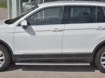 31 649 р. Пороги труба 120х60 овал с проступью Russtal Volkswagen Tiguan Mk2 дорестайлинг (2016-2020)  с доставкой в г. Таганрог. Увеличить фотографию 2